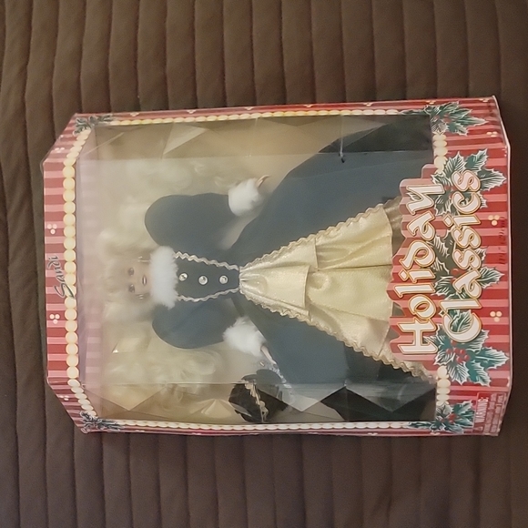 Holiday classic New barbie - Picture 1 of 1